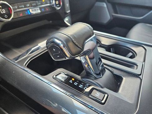Used 2021 Ford F150 Lariat AWD/4WD image 12