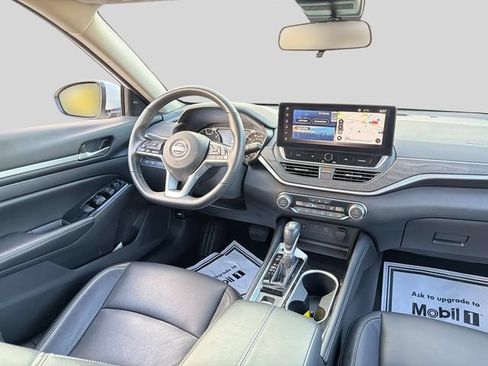Certified 2025 Nissan Altima 2.5 SL FWD image 13