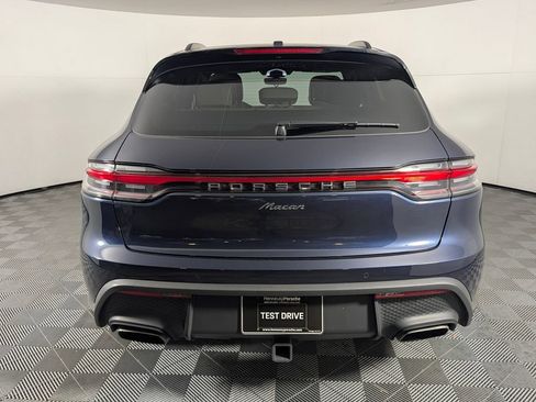 Certified 2023 Porsche Macan AWD/4WD image 6