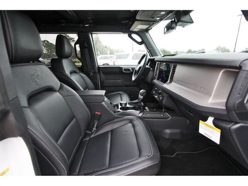 Used 2026 Ford Bronco Outer Banks AWD/4WD image 25