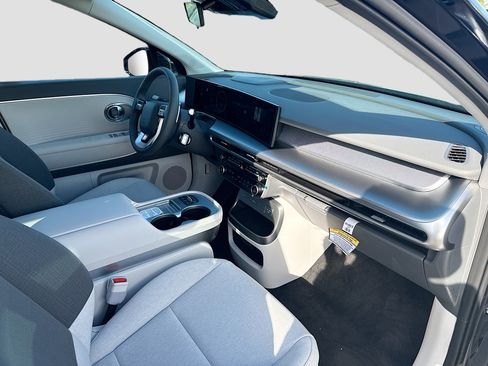 New 2026 Hyundai Ioniq 9 S image 23
