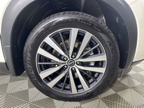 Used 2022 Nissan Pathfinder Platinum w/ Cargo Package image 6