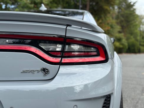 Used 2022 Dodge Charger SRT Hellcat w/ Harman/Kardon Audio Group image 20