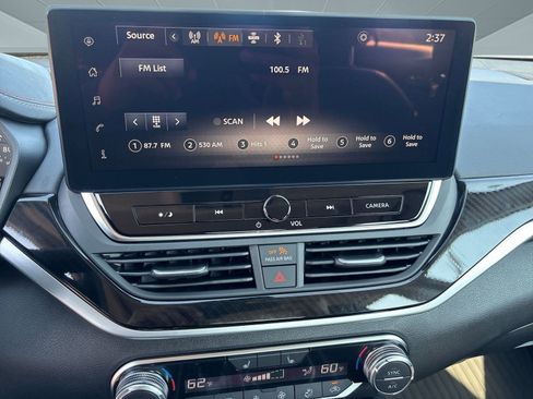 New 2025 Nissan Altima 2.5 SR w/ SR Premium Package image 26