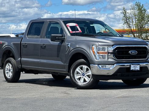 Used 2022 Ford F150 XLT AWD/4WD image 2