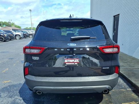 Used 2025 Ford Escape ST-Line AWD/4WD image 4