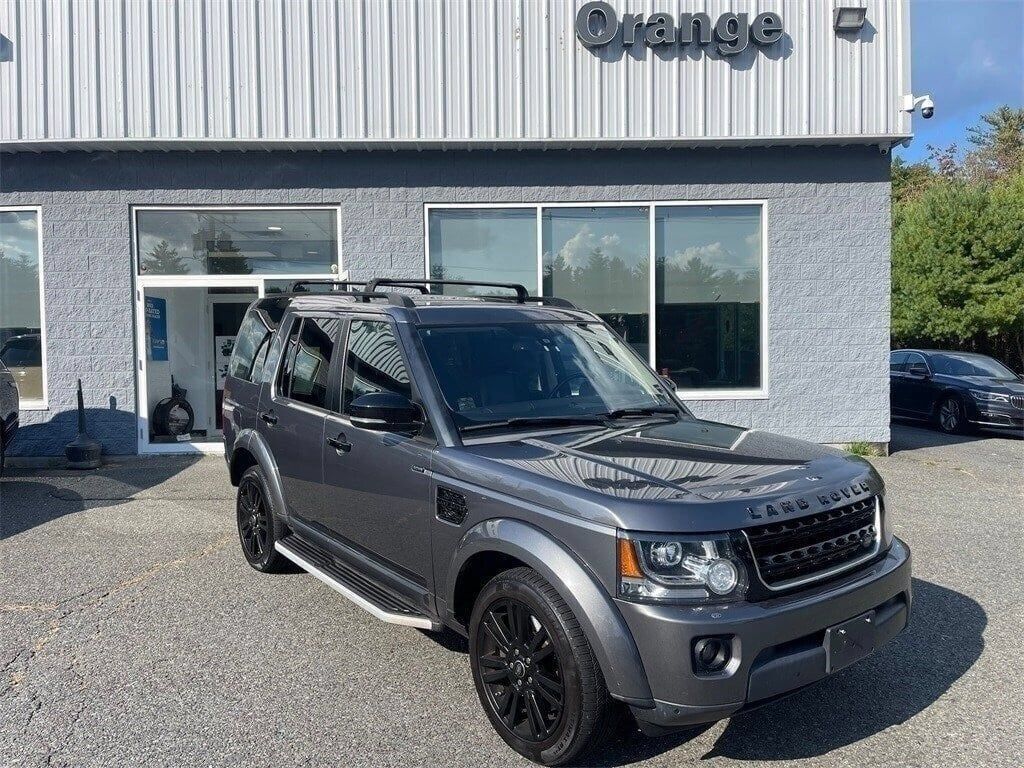 Used 2015 Land Rover LR4 HSE AWD/4WD image 9