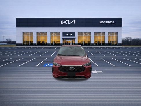 Used 2023 Ford Escape ST-Line w/ Equipment Group 301A image 2