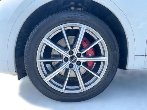 Used 2021 Audi SQ5 Premium Plus w/ Premium Plus Package image 12