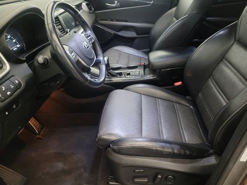Used 2019 Kia Sorento SX AWD/4WD image 17