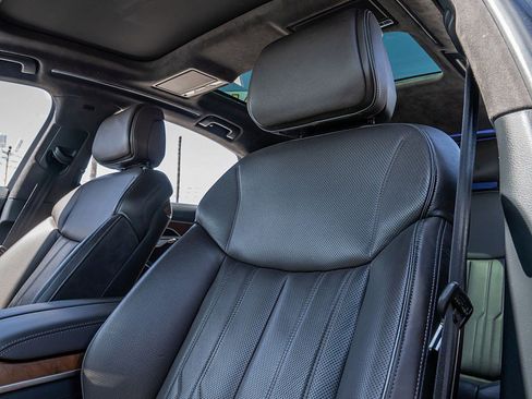 Used 2019 Audi A8 L 3.0T w/ Luxury Package image 24