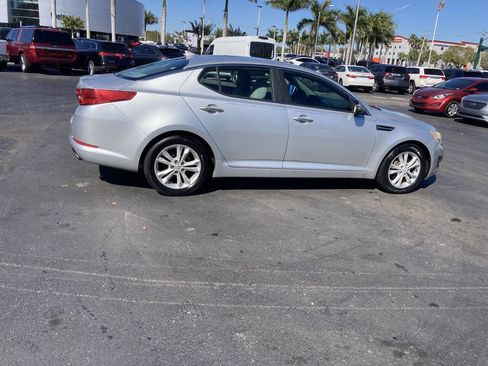 Used 2012 Kia Optima LX image 1