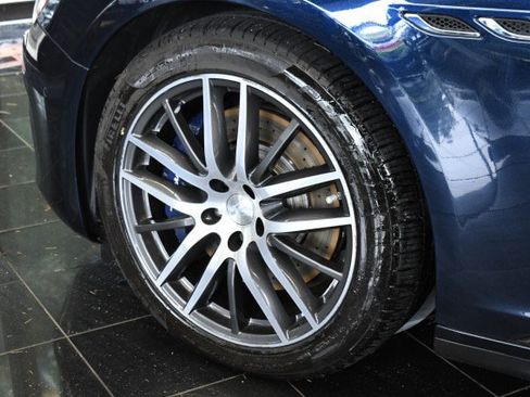Used 2019 Maserati Ghibli S Q4 AWD/4WD image 43