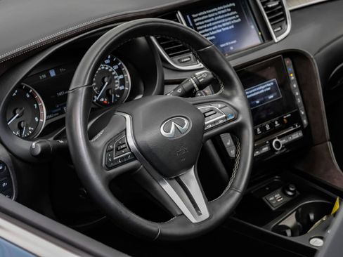 Used 2023 INFINITI QX50 Sensory image 20