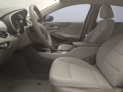 Used 2021 Chevrolet Malibu LS image 17