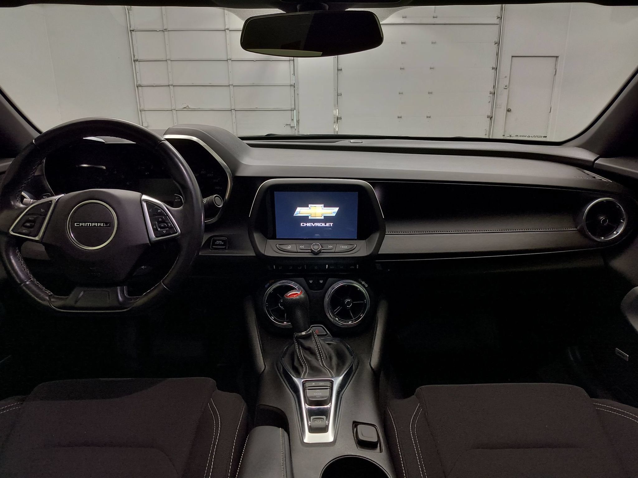 Used 2021 Chevrolet Camaro LT w/ Technology Package RWD image 13