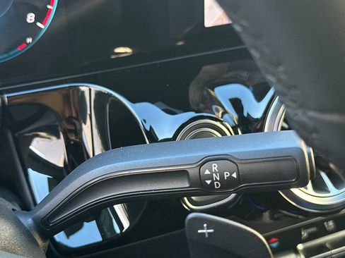 Certified 2022 Mercedes-Benz GLA 250 image 20