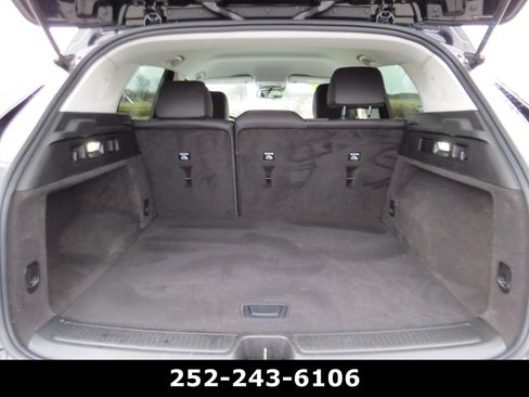 Used 2025 Buick Envision Preferred AWD/4WD image 12