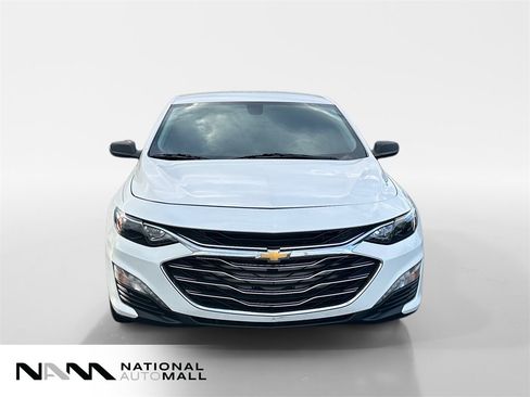 Used 2020 Chevrolet Malibu LT image 8