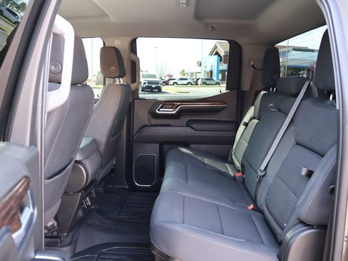 Used 2023 GMC Sierra 1500 Elevation image 22