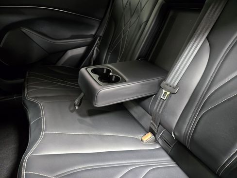 Used 2021 Ford Mustang Mach-E Select image 33