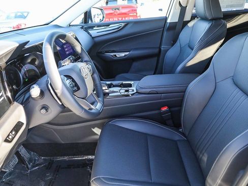 New 2026 Lexus NX 350h AWD w/ Premium Package image 17