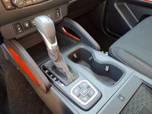 New 2026 Nissan Frontier PRO-4X image 17