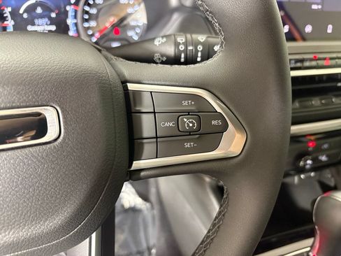 New 2026 Jeep Compass Latitude AWD/4WD image 21