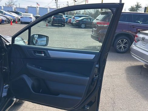 Used 2015 Subaru Outback 2.5i Premium image 13