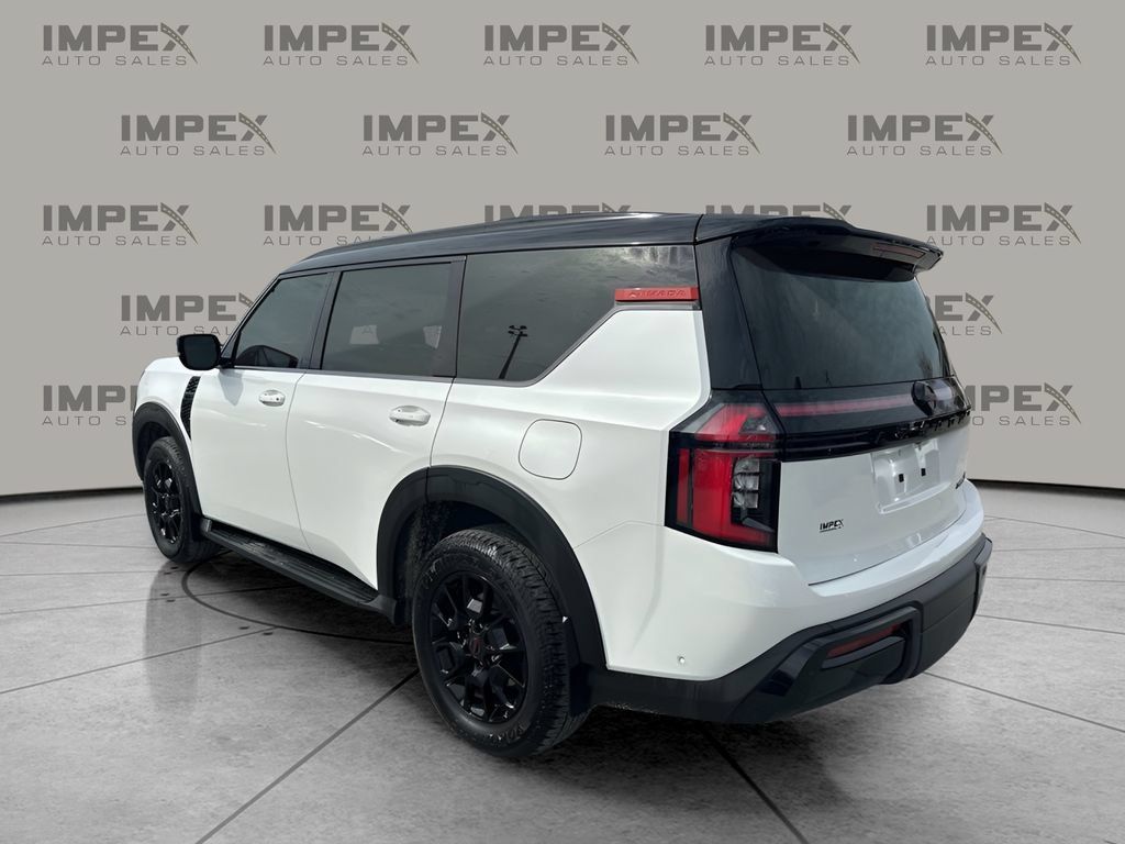 Used 2025 Nissan Armada PRO-4X AWD/4WD image 3
