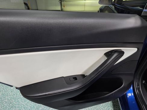 Used 2019 Tesla Model 3 Standard Range Plus image 20