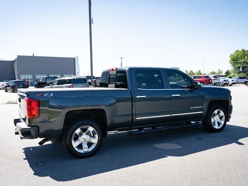Used 2018 Chevrolet Silverado 1500 LTZ Z71 w/ LTZ Plus Package AWD/4WD image 9
