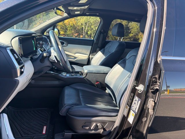 Certified 2023 Kia Sorento SX Prestige AWD/4WD image 16
