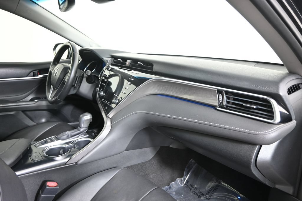 Used 2018 Toyota Camry XSE w/ Driver Assist Package FWD image 14