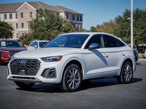 Certified 2024 Audi SQ5 Premium Plus w/ Premium Plus Package image 7