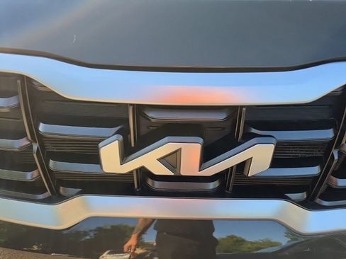Used 2024 Kia Telluride S w/ S Sunroof Package AWD/4WD image 6