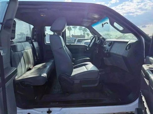 Used 2016 Ford F250 XL w/ Power Equipment Group image 21