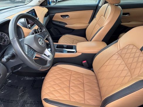 Used 2023 Nissan Sentra SV w/ SV Premium Package FWD image 18