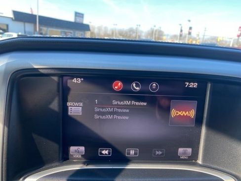 Used 2014 GMC Sierra 1500 SLE image 15