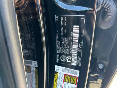 Used 2024 Toyota Grand Highlander AWD image 17