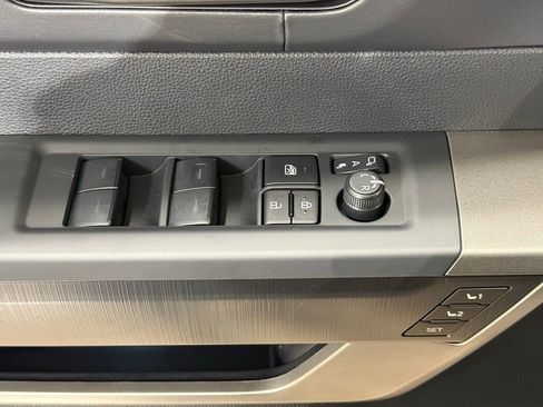 New 2026 Toyota Tundra Platinum AWD/4WD image 15