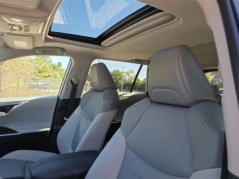 Certified 2024 Toyota RAV4 XLE Premium image 24