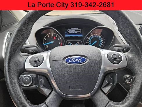 Used 2013 Ford Escape Titanium w/ Parking Technology Pkg FWD image 10