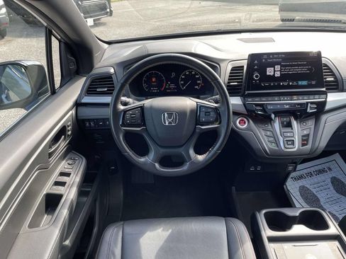 Used 2025 Honda Odyssey Sport-L image 13