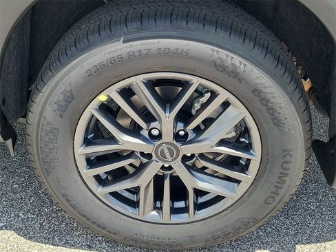 New 2026 Nissan Rogue S image 7