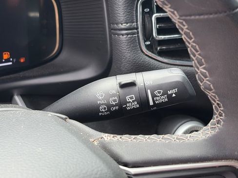 Used 2023 Jeep Wagoneer 2WD image 22