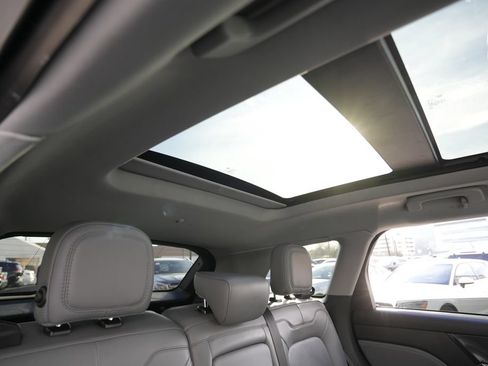 Used 2020 Lincoln Corsair FWD image 28
