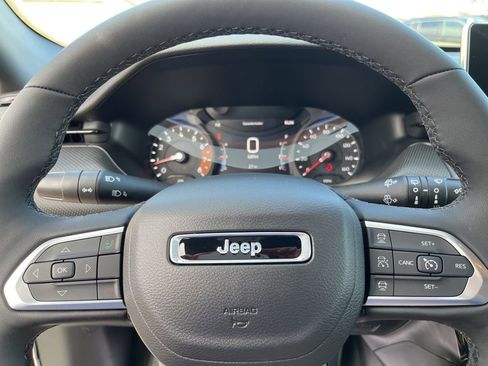 New 2026 Jeep Compass Latitude AWD/4WD image 20