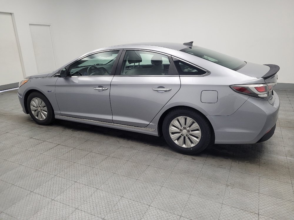 Used 2016 Hyundai Sonata SE FWD image 3