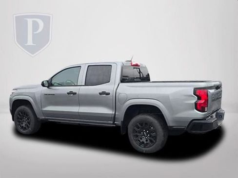 New 2026 Chevrolet Colorado W/T w/ WT Custom Package RWD image 9